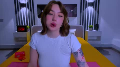 Emily online show from February 19, 2:00 am