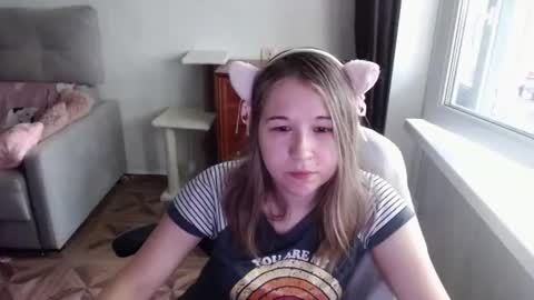 emilyway online show from July 7, 5:32 am