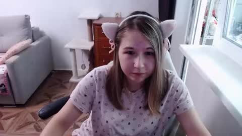 emilyway online show from July 16, 12:32 pm