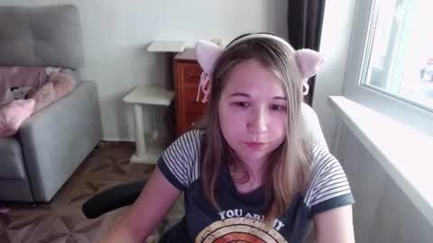 emilyway online show from July 7, 6:47 am