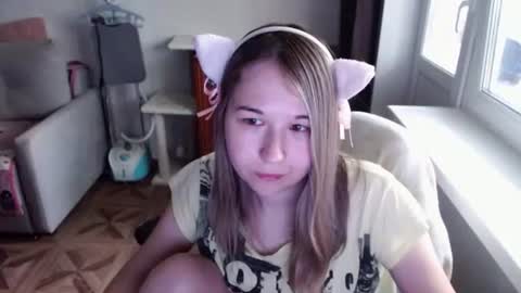 emilyway online show from August 3, 6:28 am