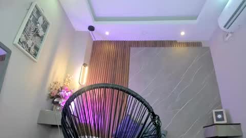 emma__rose1 online show from September 17, 3:48 am