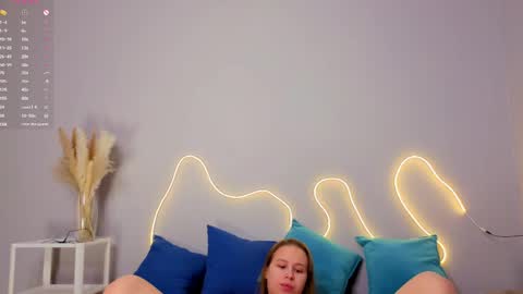 Emma online show from March 20, 5:23 am