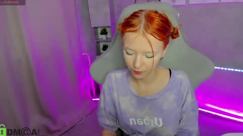 Emma online show from April 21, 2:51 am