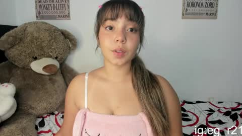 emma_grayys online show from April 4, 4:44 am