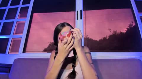 emma_jhoons online show from February 2, 11:53 am