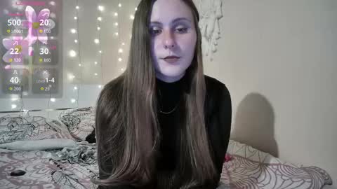 emma_just online show from October 7, 4:44 pm