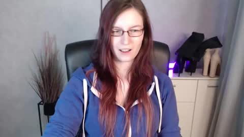 emma online show from February 12, 8:49 am