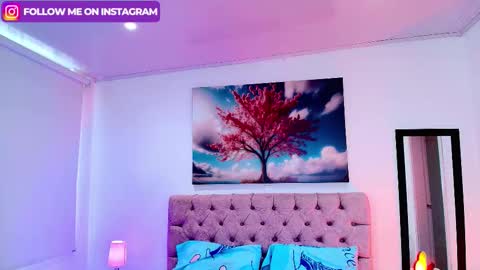 Emma Monserratt online show from October 4, 9:30 pm