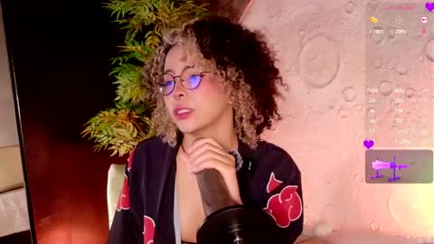     online show from April 18, 10:18 am