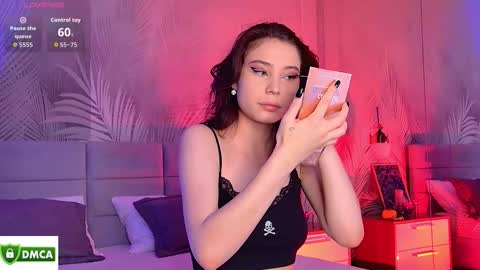 Emma online show from November 5, 8:08 am