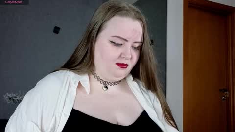 Emma Razumovskaya online show from September 27, 9:55 pm