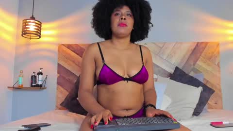 Emma Brant online show from February 7, 11:45 pm