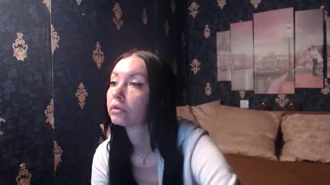 EmmaGoldX online show from November 23, 7:00 am