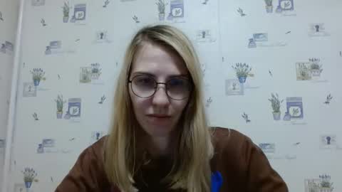 emmakriss online show from January 10, 7:00 pm