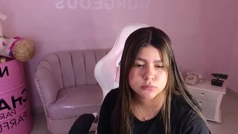 Emma online show from February 19, 10:34 am