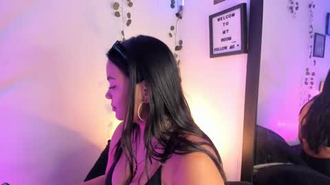 Emma Lewis online show from January 29, 8:56 pm