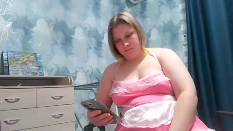 emmamelody online show from September 18, 1:04 am