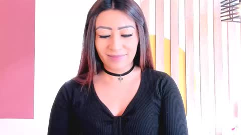 emmanaughty_ online show from October 3, 9:09 pm