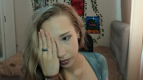 Emma online show from June 4, 11:15 am