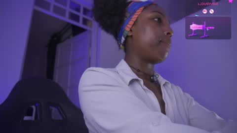 Sara online show from April 10, 12:00 pm