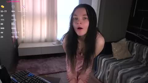 Petite girl Emmy online show from June 5, 6:39 am