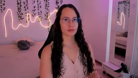 Emma Torres online show from October 15, 2:19 pm