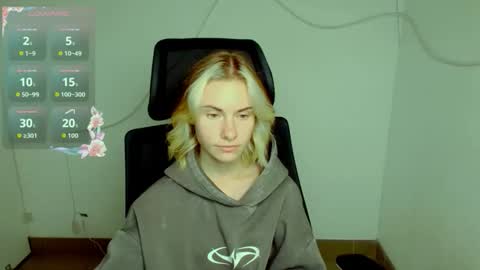 Emmi online show from October 4, 11:05 am