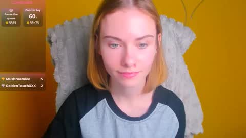 Emmi online show from March 4, 7:26 am