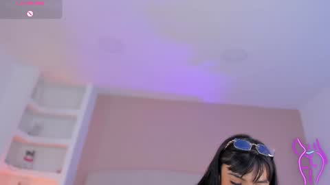 Emmiily online show from July 26, 2:19 am