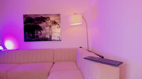 Emmy Heart online show from February 25, 4:00 am