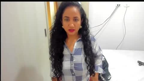 emperatriztapia online show from November 13, 1:37 am