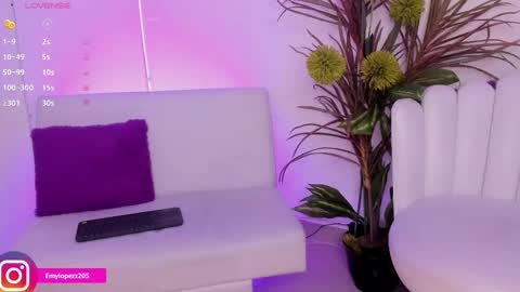 Emily online show from September 17, 1:25 am