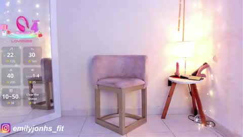 EMYLY  online show from September 12, 11:01 pm