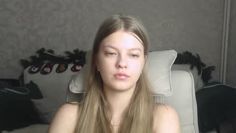 EmySway online show from January 5, 2:06 am