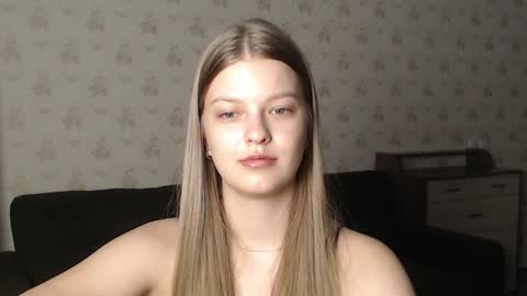 EmySway online show from December 27, 4:55 pm