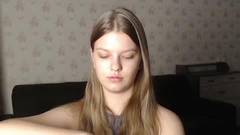 EmySway online show from January 21, 2:05 pm