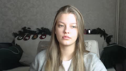 EmySway online show from January 26, 1:20 am