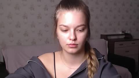 EmySway online show from November 22, 11:24 am