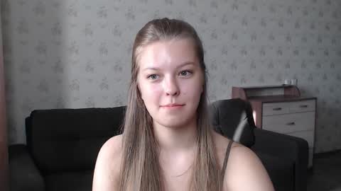 EmySway online show from September 27, 3:03 am