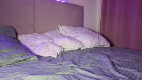 enjoyeverymoment_ online show from September 19, 9:36 pm