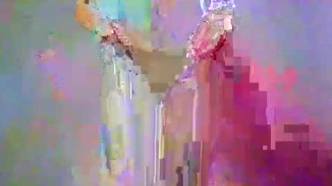 Erica online show from October 5, 1:49 pm