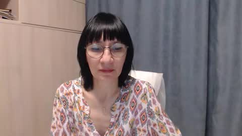 ericablack8 online show from February 22, 3:57 pm