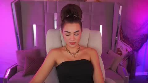 Erica online show from October 8, 6:18 am