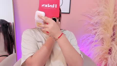 Erika Mendez online show from February 5, 6:59 pm