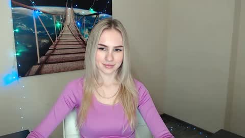 Erika online show from January 13, 1:28 pm