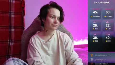 esajukyy online show from October 2, 11:26 am