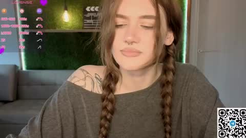 EshleGreen online show from April 17, 12:51 pm