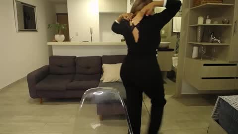 Juliana online show from September 24, 11:37 pm