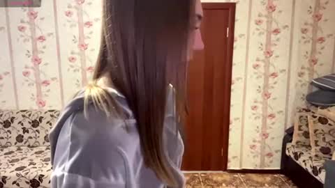 Kate online show from February 2, 12:15 pm